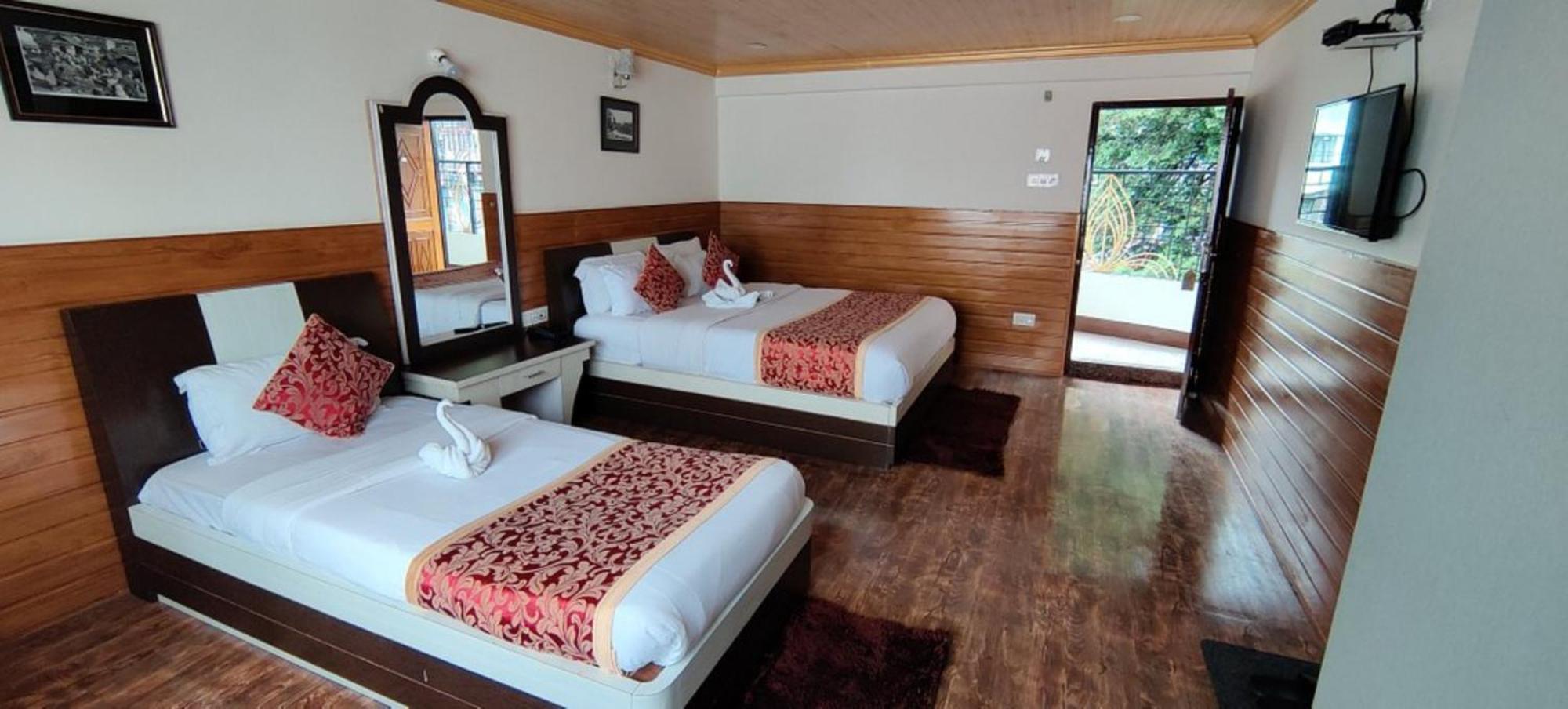 Hotel Kasturi Palace Darjeeling - Excellent Service Recommended Dış mekan fotoğraf